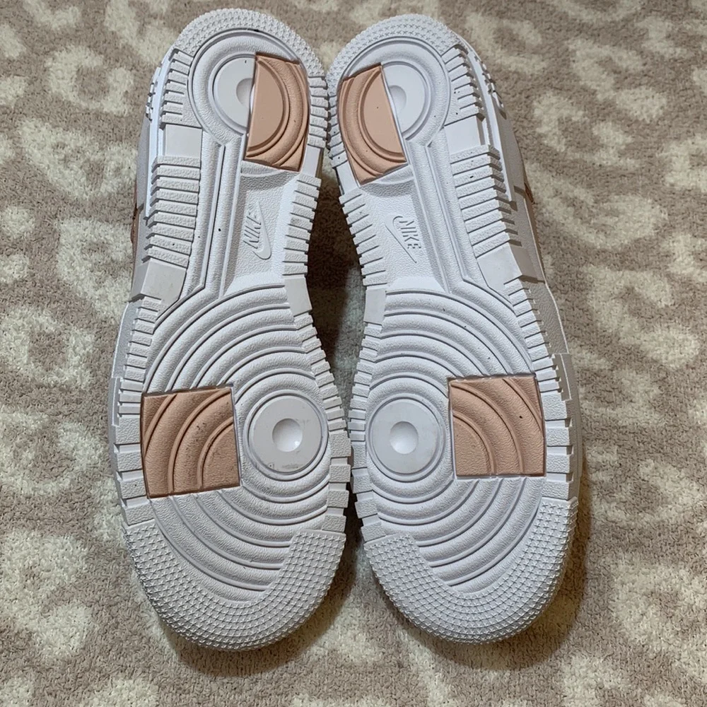 Nike Air Force1 Pixel Sneakers